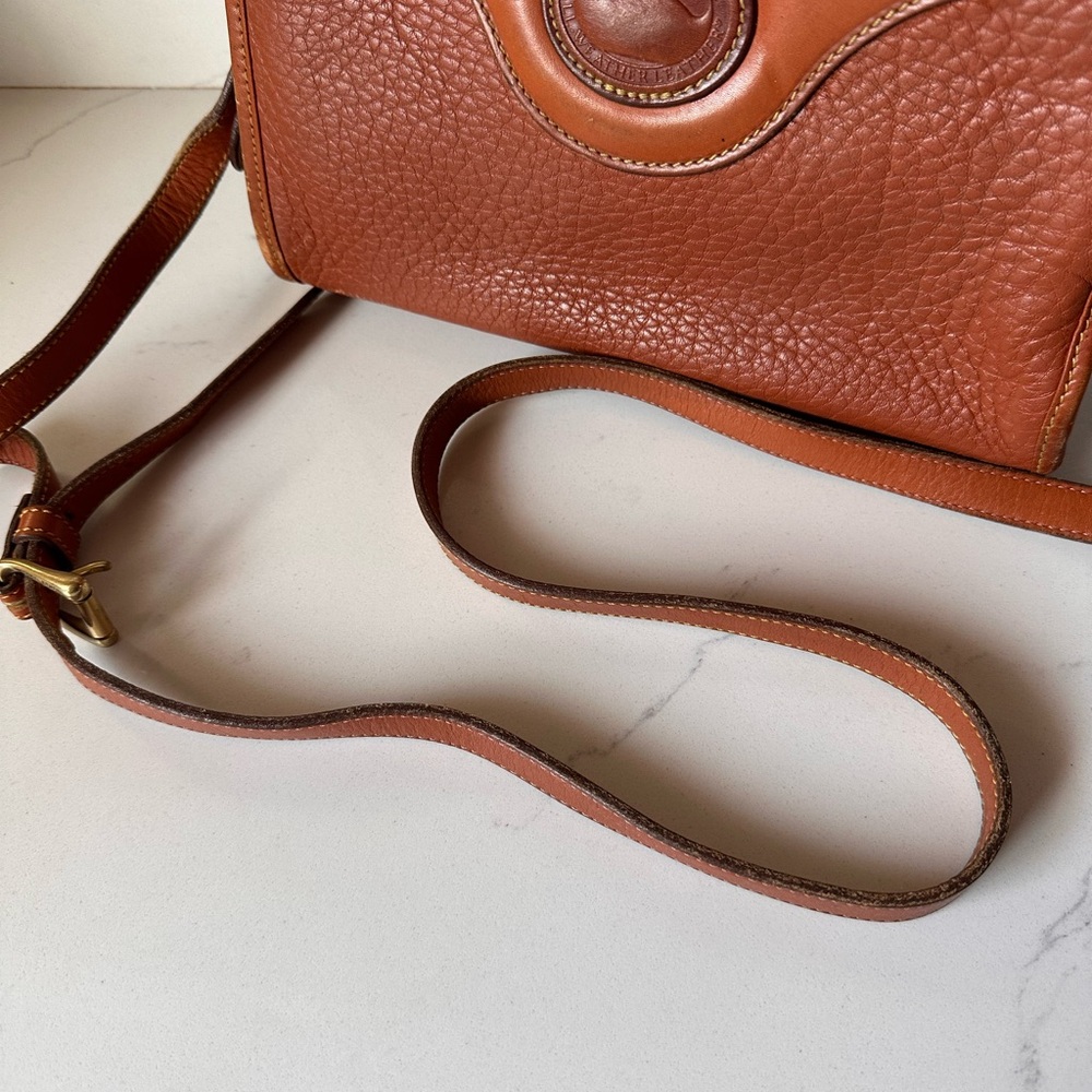Vintage Dooney & Bourke Tan Crossbody Bag with Pebbled Leather-Made in USA - Picture 8 of 11